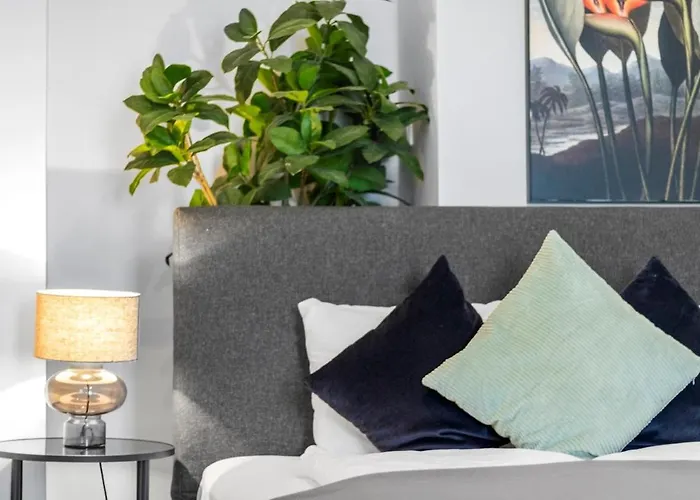 Fast Wifi I 4 Min To U3 Zipperer Strasse Apartment *